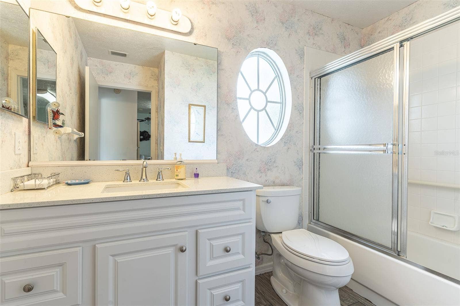 2260 GRAND CYPRESS DRIVE, Lakeland, FL 33810 2260 GRAND CYPRESS DRIVE, Lakeland, FL 33810