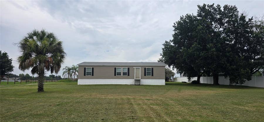Property photo for 215 KARPPE ROAD, Plant City, FL