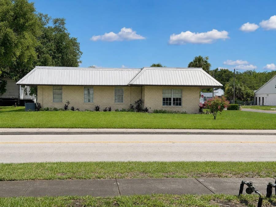 Property photo for 399 AVENUE K SE, Winter Haven, FL