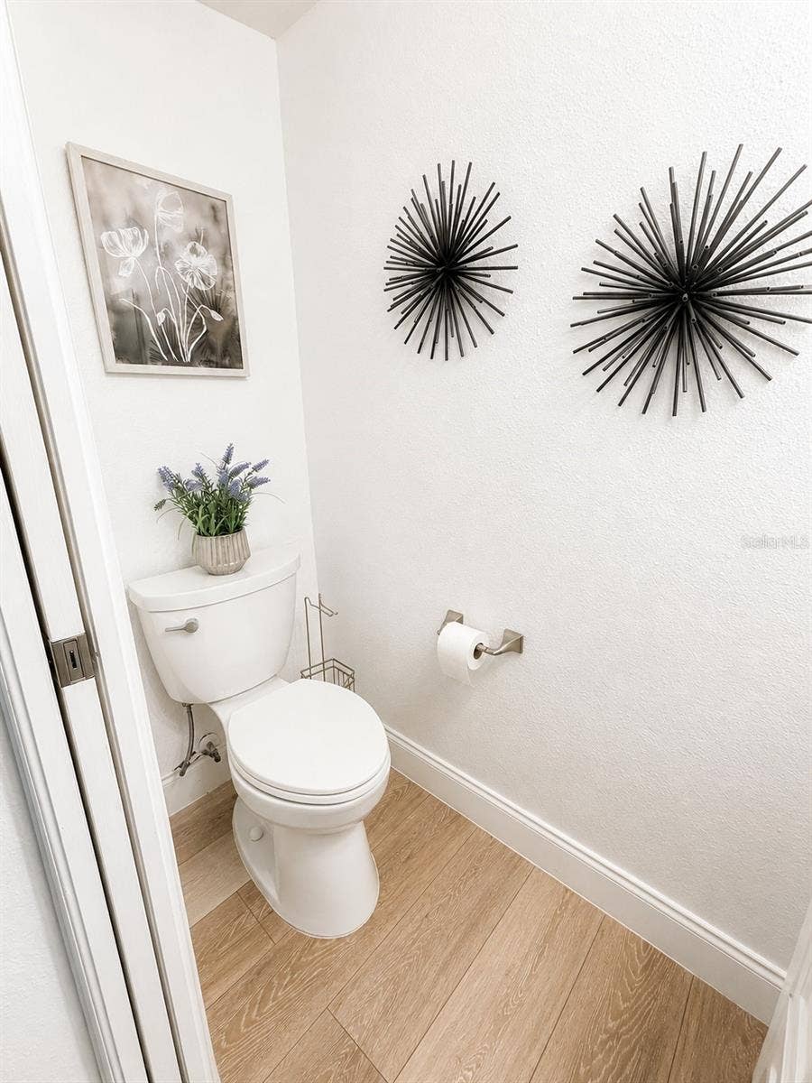 5267 WHITE EGRET LANE, Lakeland, FL 33811 downstairs guest half bath