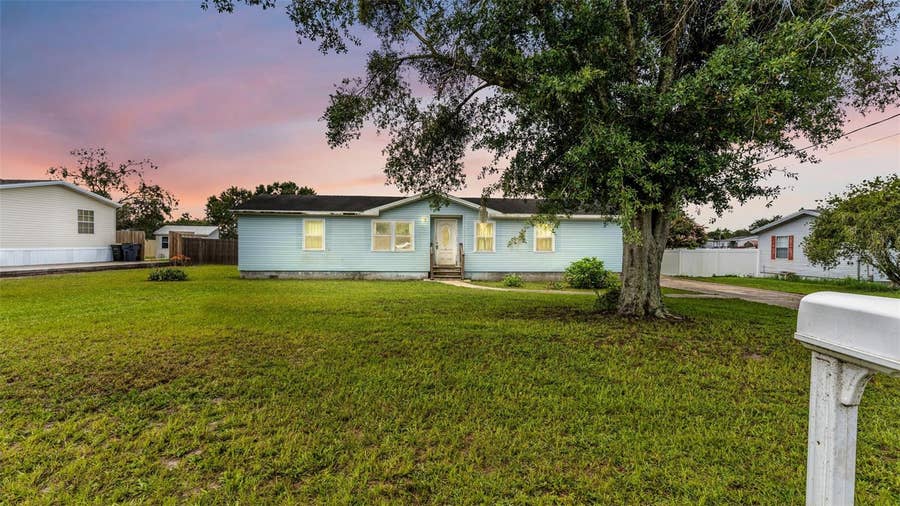 Property photo for 4416 MEADOW RIDGE AVENUE, Mulberry, FL