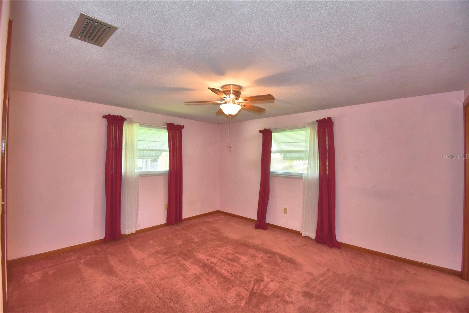 2521 MCCRANIE PLACE, Lakeland, FL 33801 2521 MCCRANIE PLACE, Lakeland, FL 33801