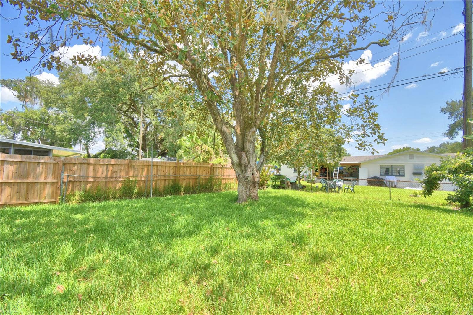 2521 MCCRANIE PLACE, Lakeland, FL 33801 2521 MCCRANIE PLACE, Lakeland, FL 33801