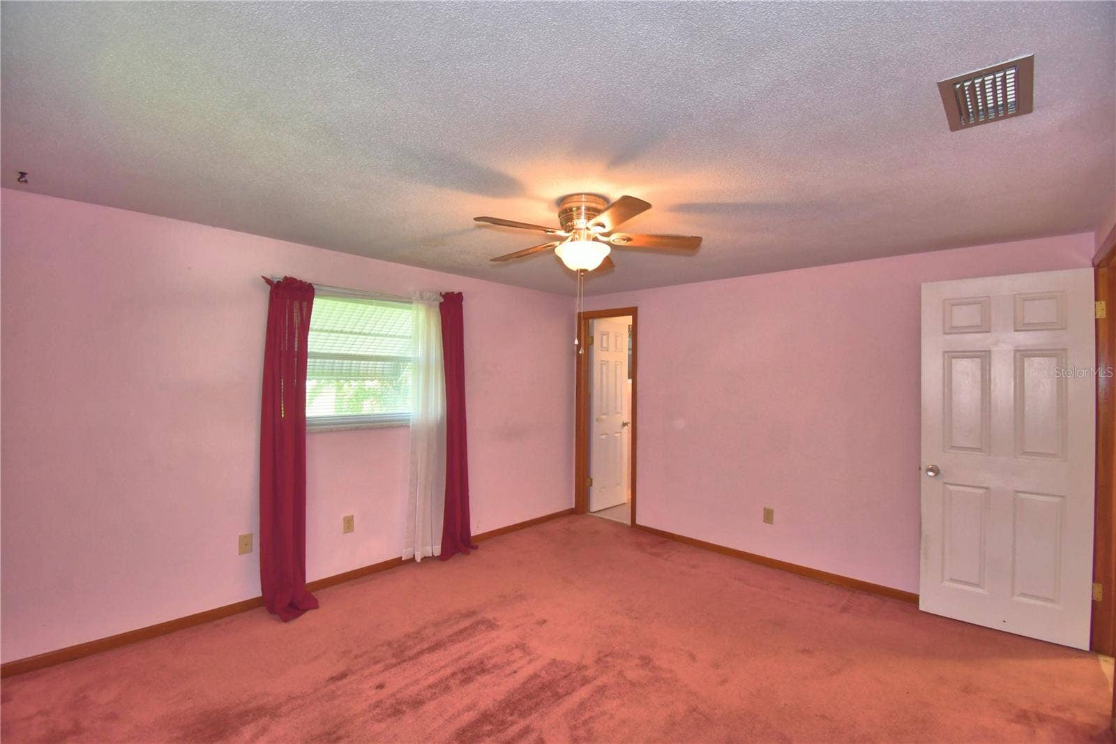2521 MCCRANIE PLACE, Lakeland, FL 33801 2521 MCCRANIE PLACE, Lakeland, FL 33801