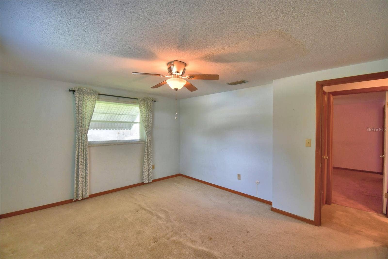 2521 MCCRANIE PLACE, Lakeland, FL 33801 2521 MCCRANIE PLACE, Lakeland, FL 33801