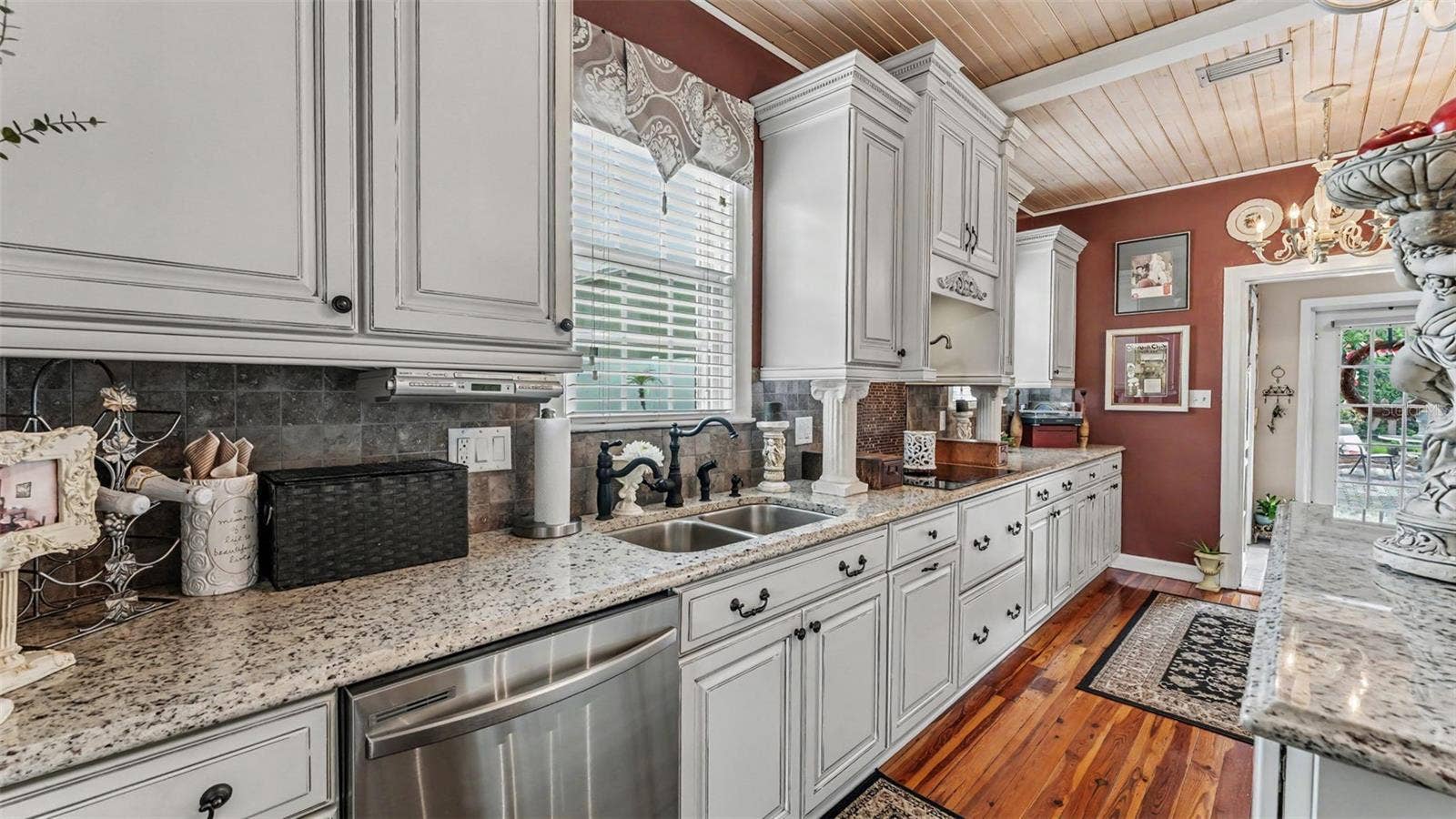 212 KENWITH ROAD, Lakeland, FL 33803 Kitchen