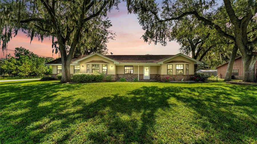 Property photo for 5195 OAKWOOD TRAIL, Mulberry, FL