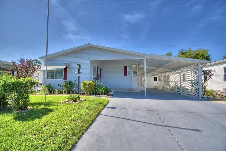 Property photo for 6086 SOUTHERN OAKS DRIVE, Winter Haven, FL