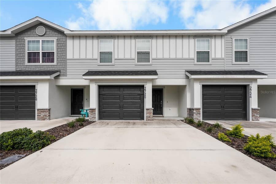 Property photo for 2726 IDYLL LAKES CIRCLE, Plant City, FL