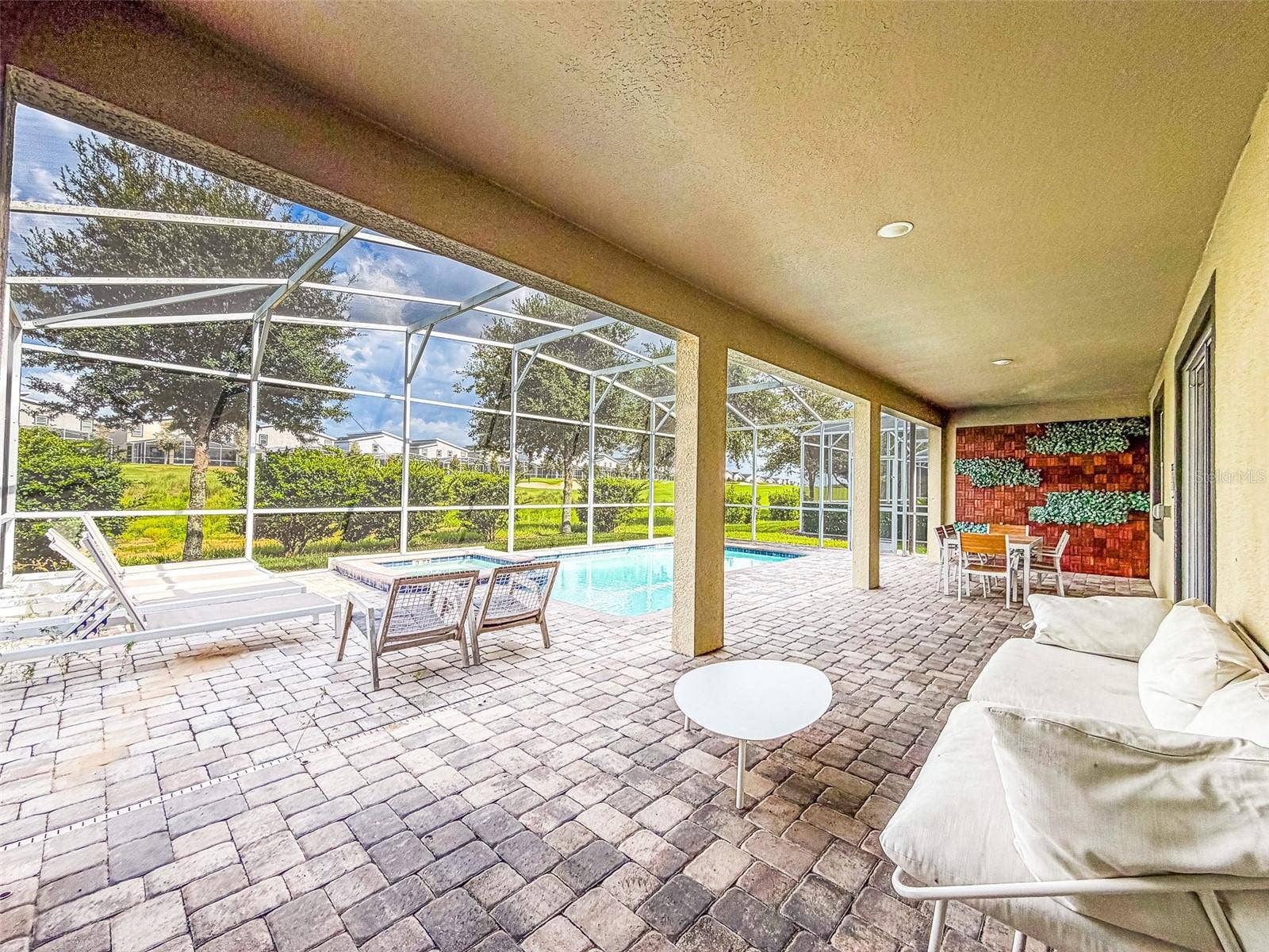 561 PEBBLE BEACH DRIVE, Davenport, FL 33896 561 PEBBLE BEACH DRIVE, Davenport, FL 33896
