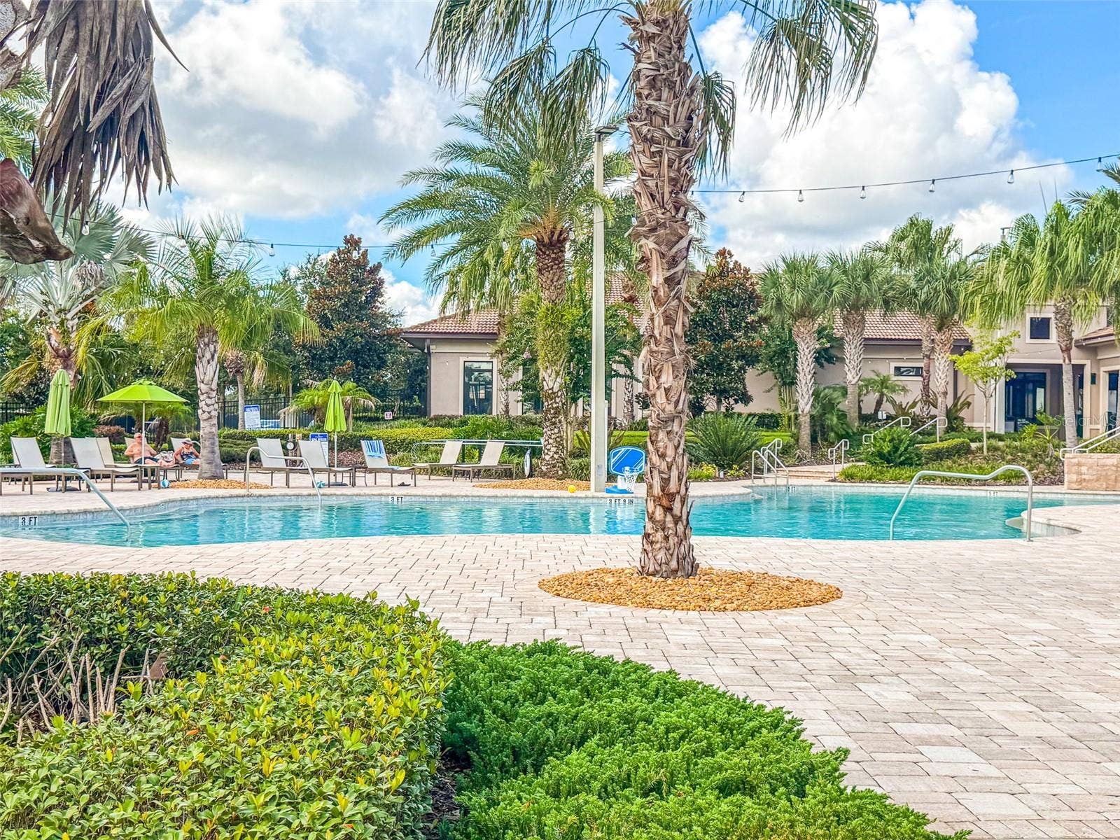 561 PEBBLE BEACH DRIVE, Davenport, FL 33896 561 PEBBLE BEACH DRIVE, Davenport, FL 33896