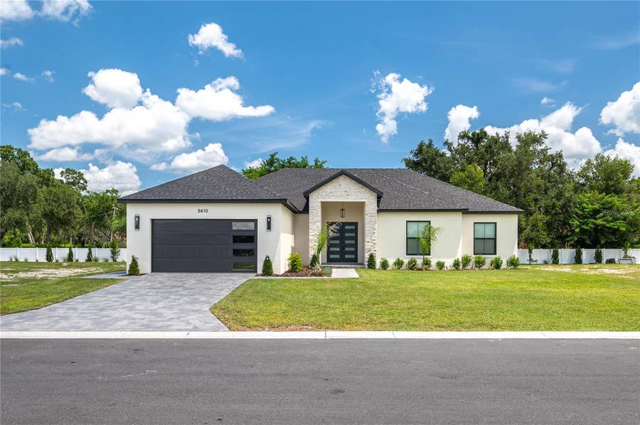 Property photo for 5410 PARKER ESTATES LOOP, Lakeland, FL