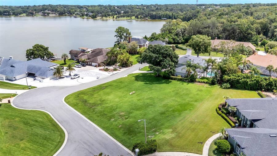 Property photo for PIER PLACE DRIVE, Lakeland, FL
