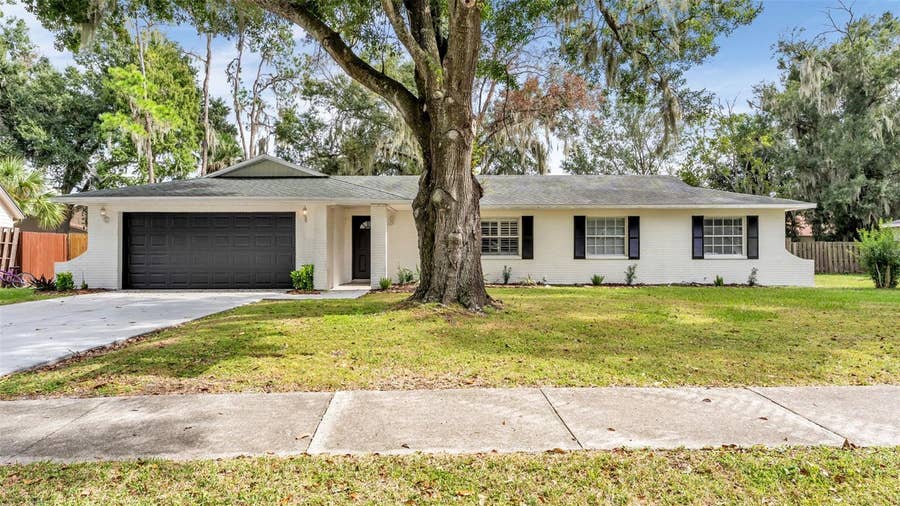 Property photo for 4520 OLD COLONY ROAD, Mulberry, FL