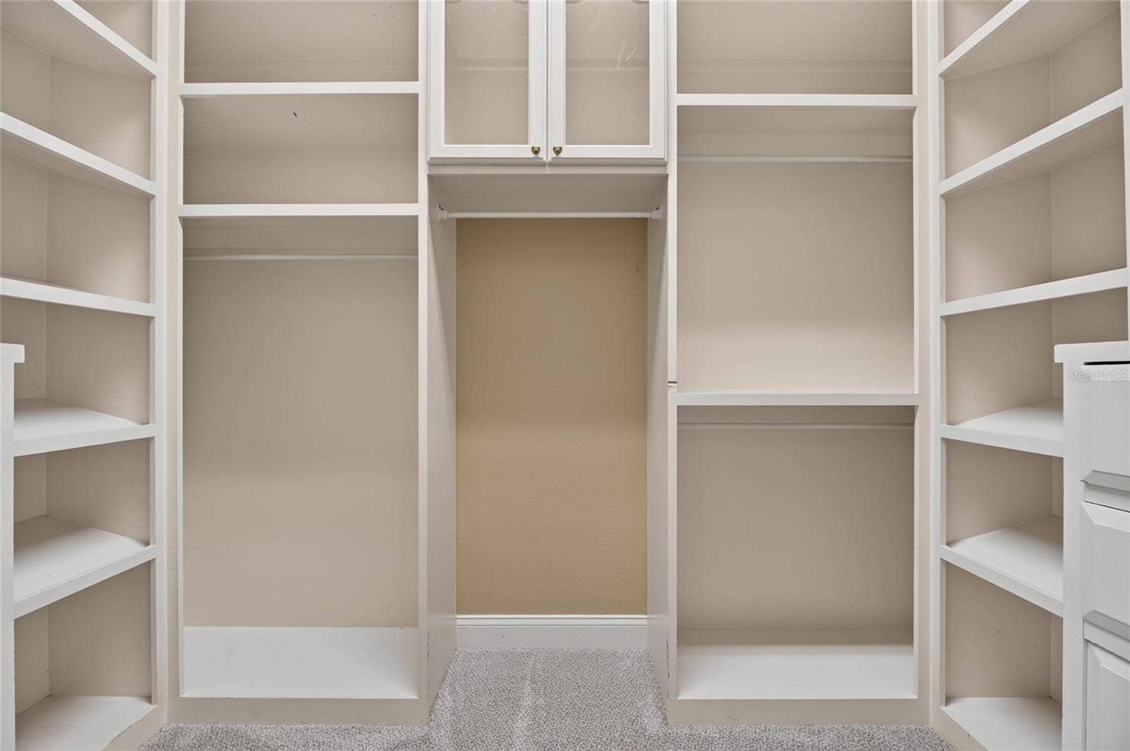 6408 WALKERS GLEN DRIVE, Lakeland, FL 33813 Huge Custom Closets