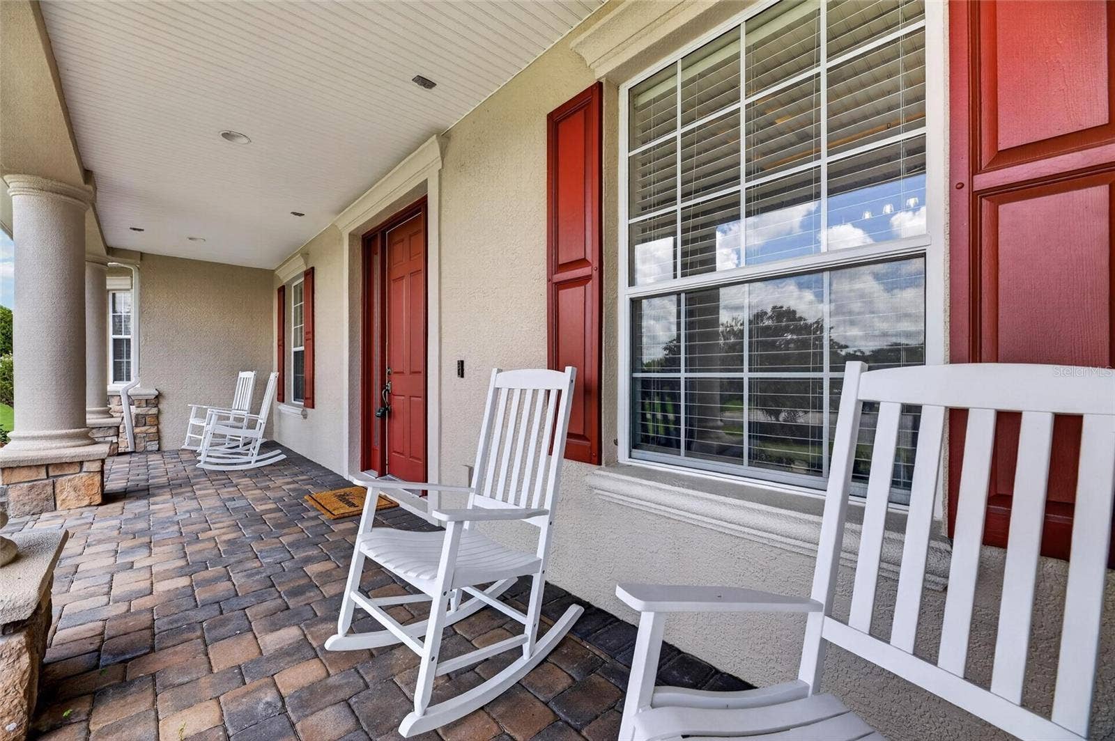 6408 WALKERS GLEN DRIVE, Lakeland, FL 33813 This home sits on a cul-de-sac and perfect for sitting on the porch