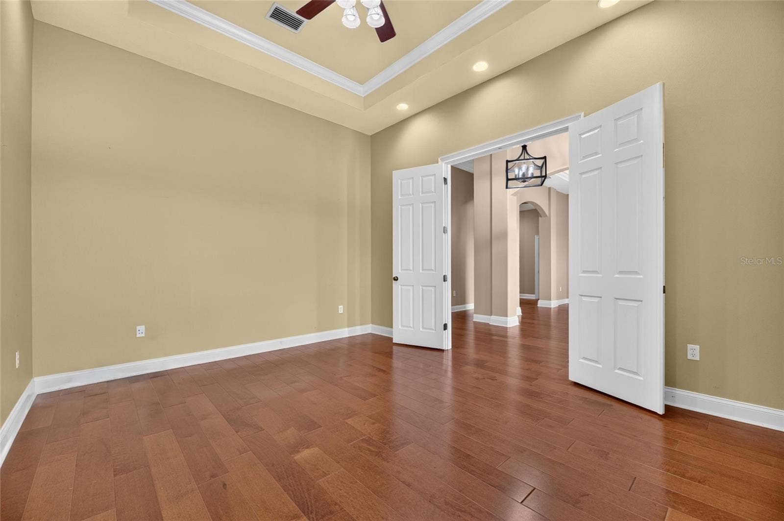6408 WALKERS GLEN DRIVE, Lakeland, FL 33813 Office or Den Space