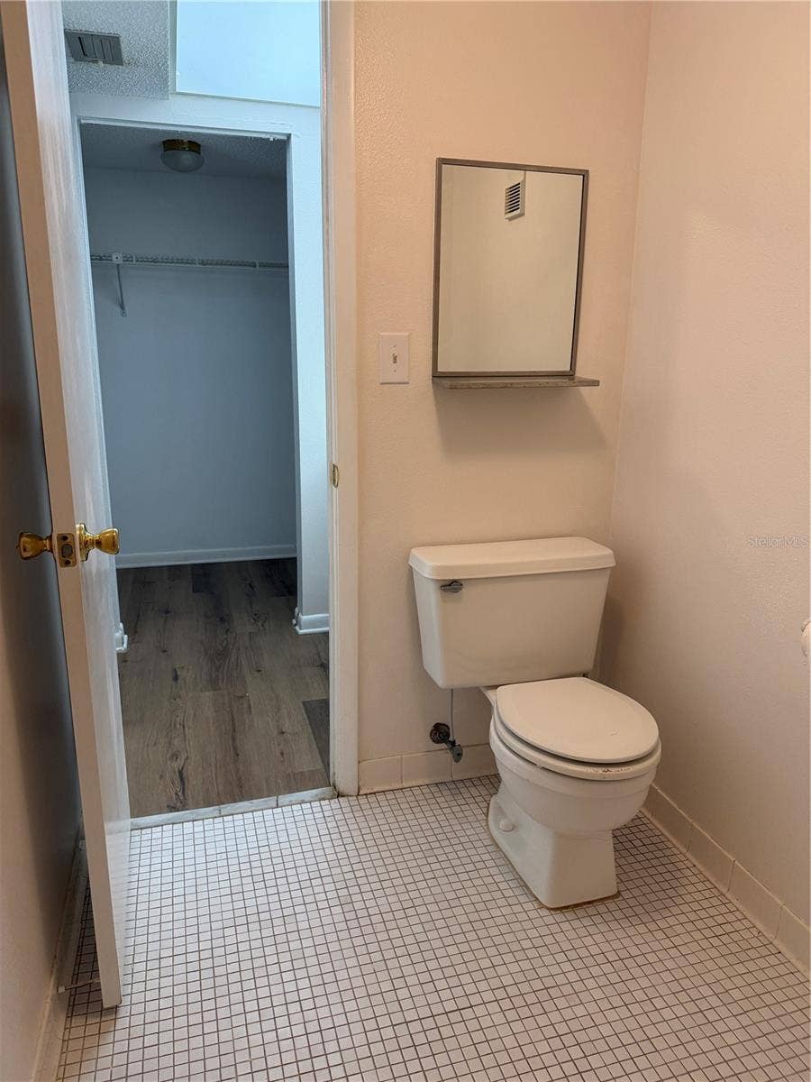 1130 N LAKE PARKER AVENUE, #C229, Lakeland, FL 33805 Primary Bathroom