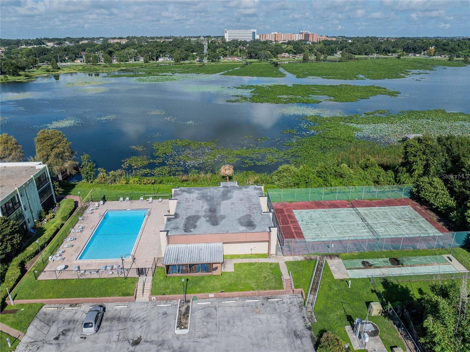 1130 N LAKE PARKER AVENUE, #C229, Lakeland, FL 33805 1130 N LAKE PARKER AVENUE, #C229, Lakeland, FL 33805