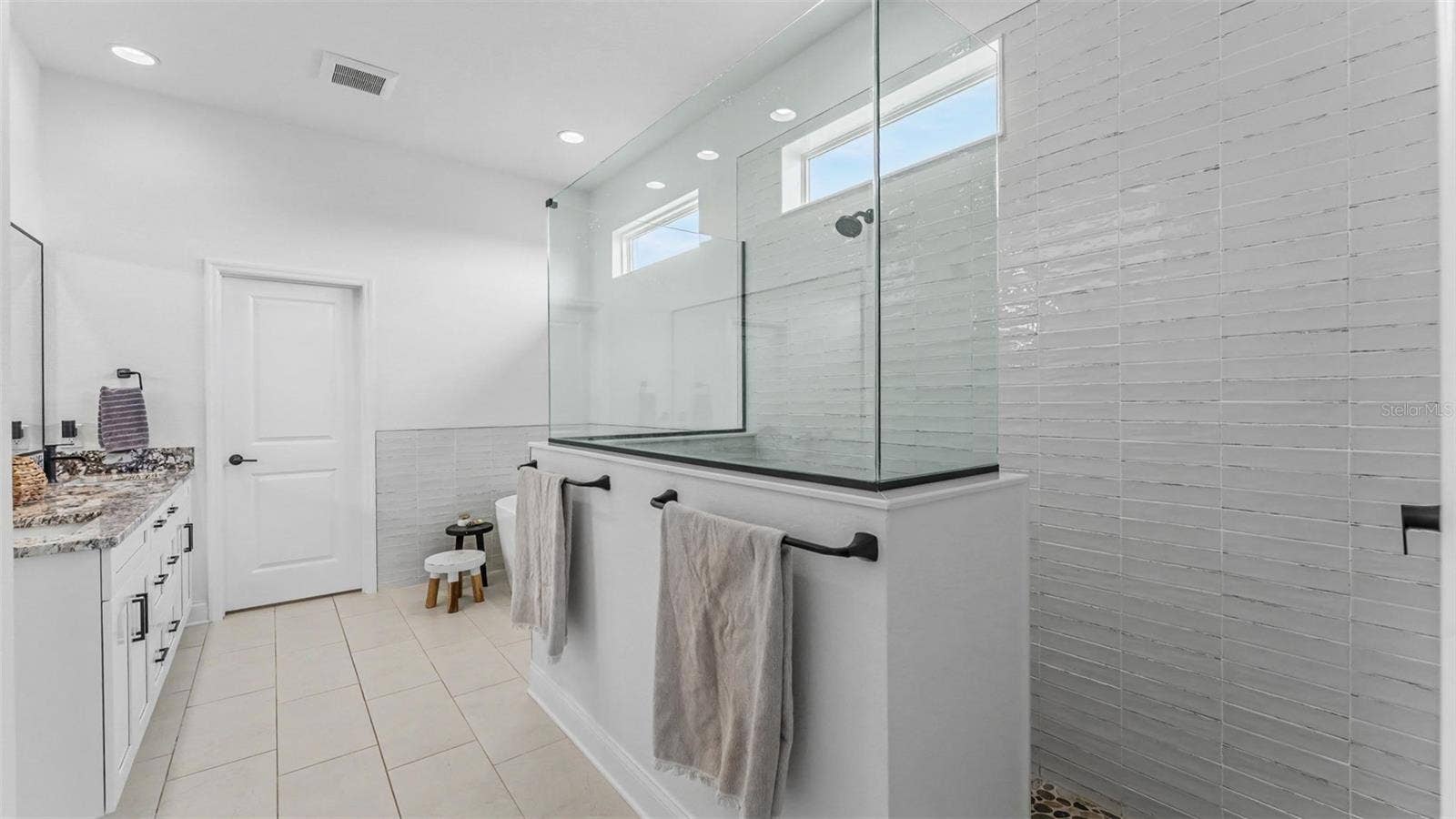 7034 BENTRIDGE DRIVE, Lakeland, FL 33813 Primary Bathroom