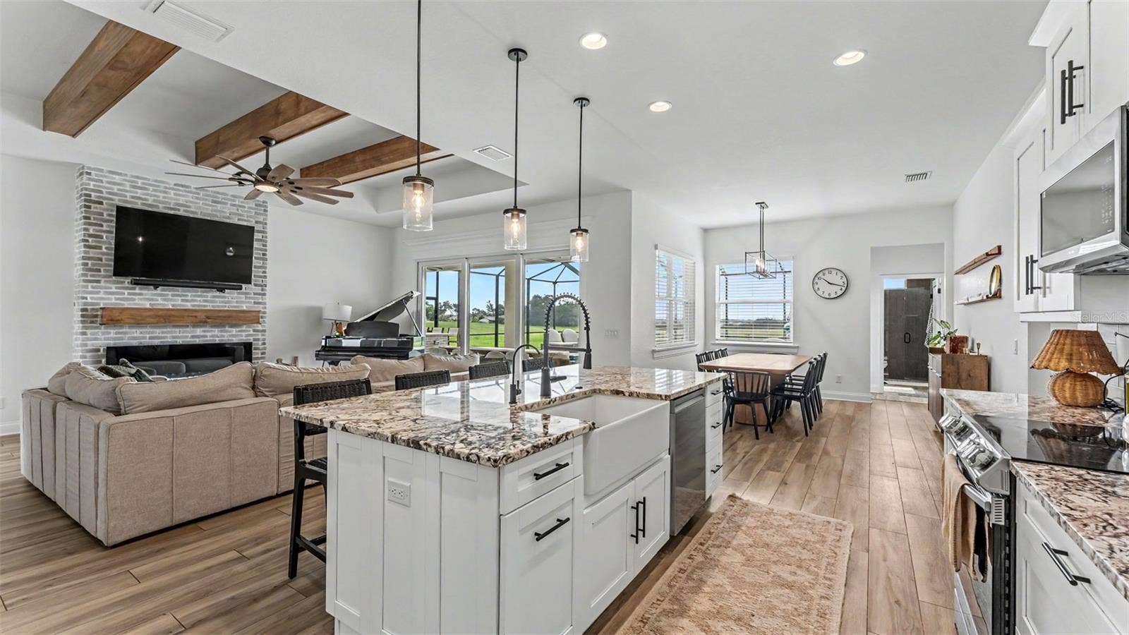 7034 BENTRIDGE DRIVE, Lakeland, FL 33813 Kitchen
