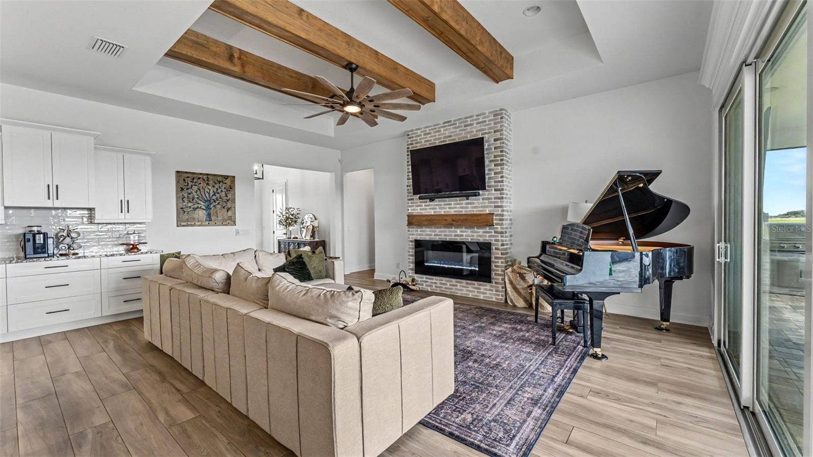 7034 BENTRIDGE DRIVE, Lakeland, FL 33813 Living Room