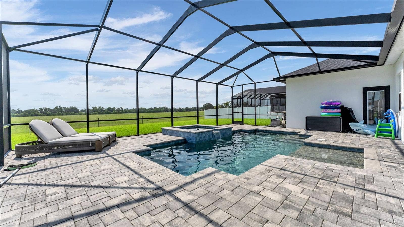 7034 BENTRIDGE DRIVE, Lakeland, FL 33813 7034 BENTRIDGE DRIVE, Lakeland, FL 33813