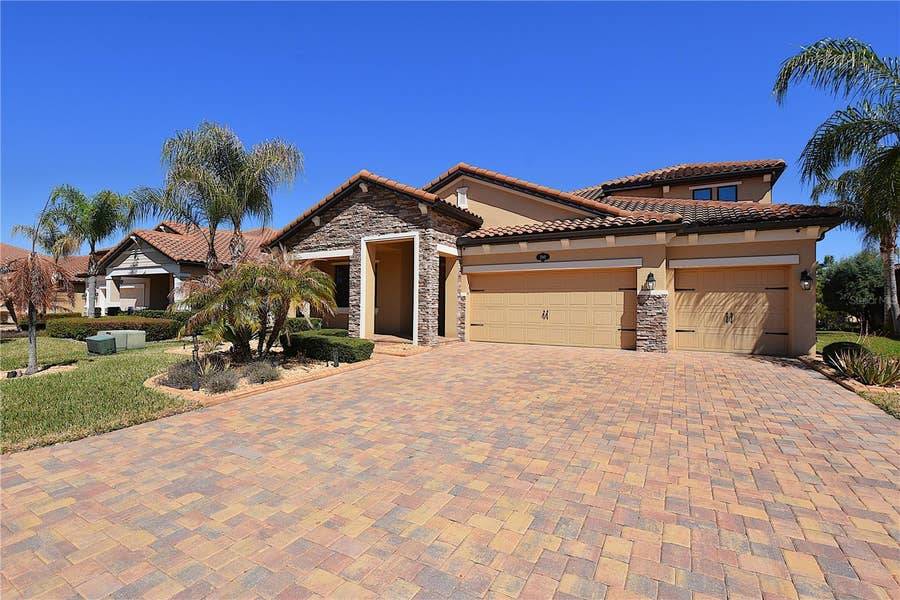 Property photo for 3949 AQUILLA DRIVE, Lakeland, FL