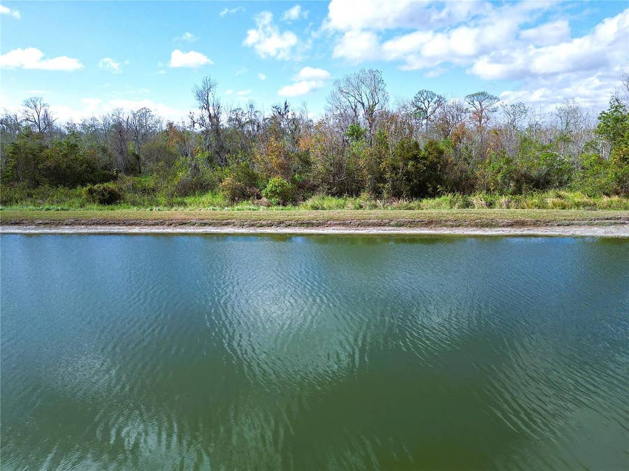 Property photo for 465 ADAMS VIEW LANE, Auburndale, FL