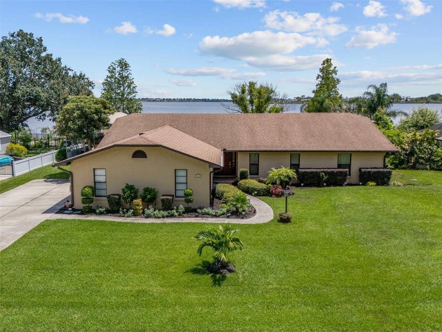 Property photo for 926 VAN DRIVE, Auburndale, FL