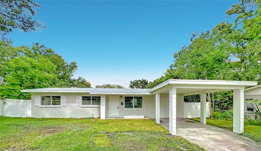 Property photo for 304 SUNNYHILL LANE, Lakeland, FL