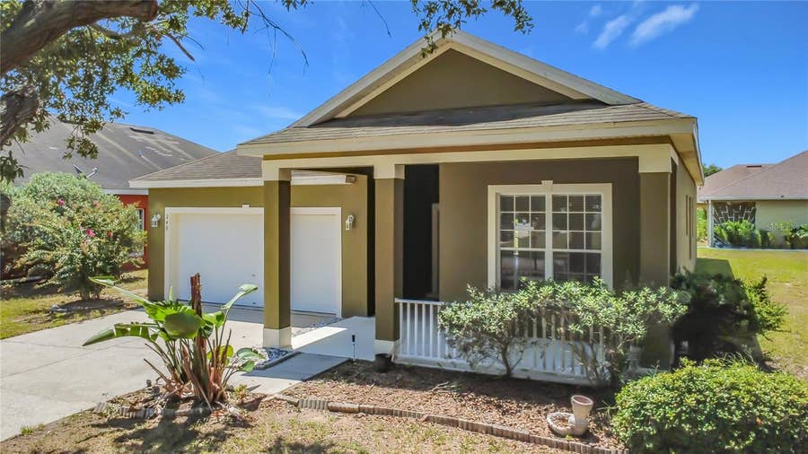 Property photo for 240 JAMES CIRCLE, Lake Alfred, FL