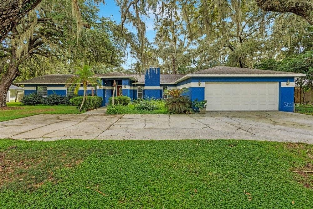 1121 OLD POLK CITY ROAD, Lakeland, FL 33809 1121 OLD POLK CITY ROAD, Lakeland, FL 33809