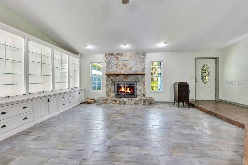 1121 OLD POLK CITY ROAD, Lakeland, FL 33809 1121 OLD POLK CITY ROAD, Lakeland, FL 33809