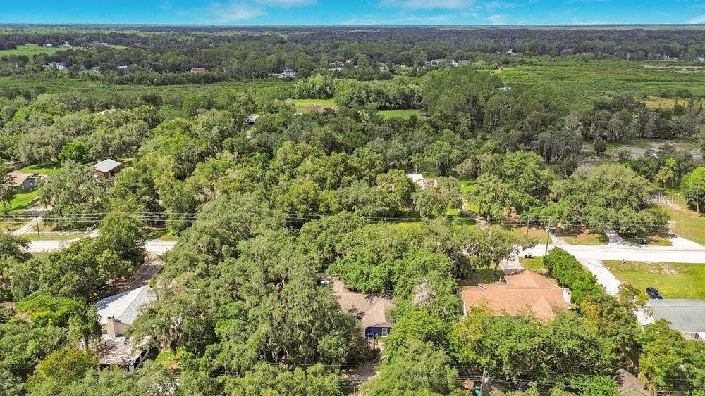 1121 OLD POLK CITY ROAD, Lakeland, FL 33809 1121 OLD POLK CITY ROAD, Lakeland, FL 33809