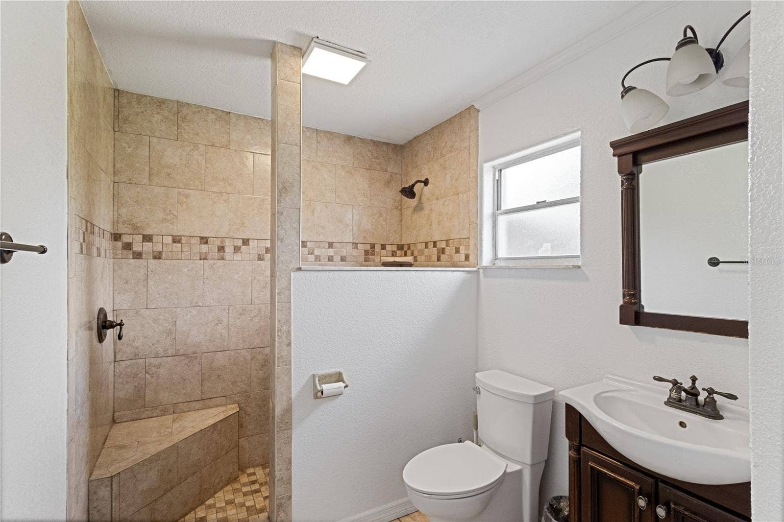288 CHERRY LAUREL LANE, Winter Haven, FL 33880 Primary Bath