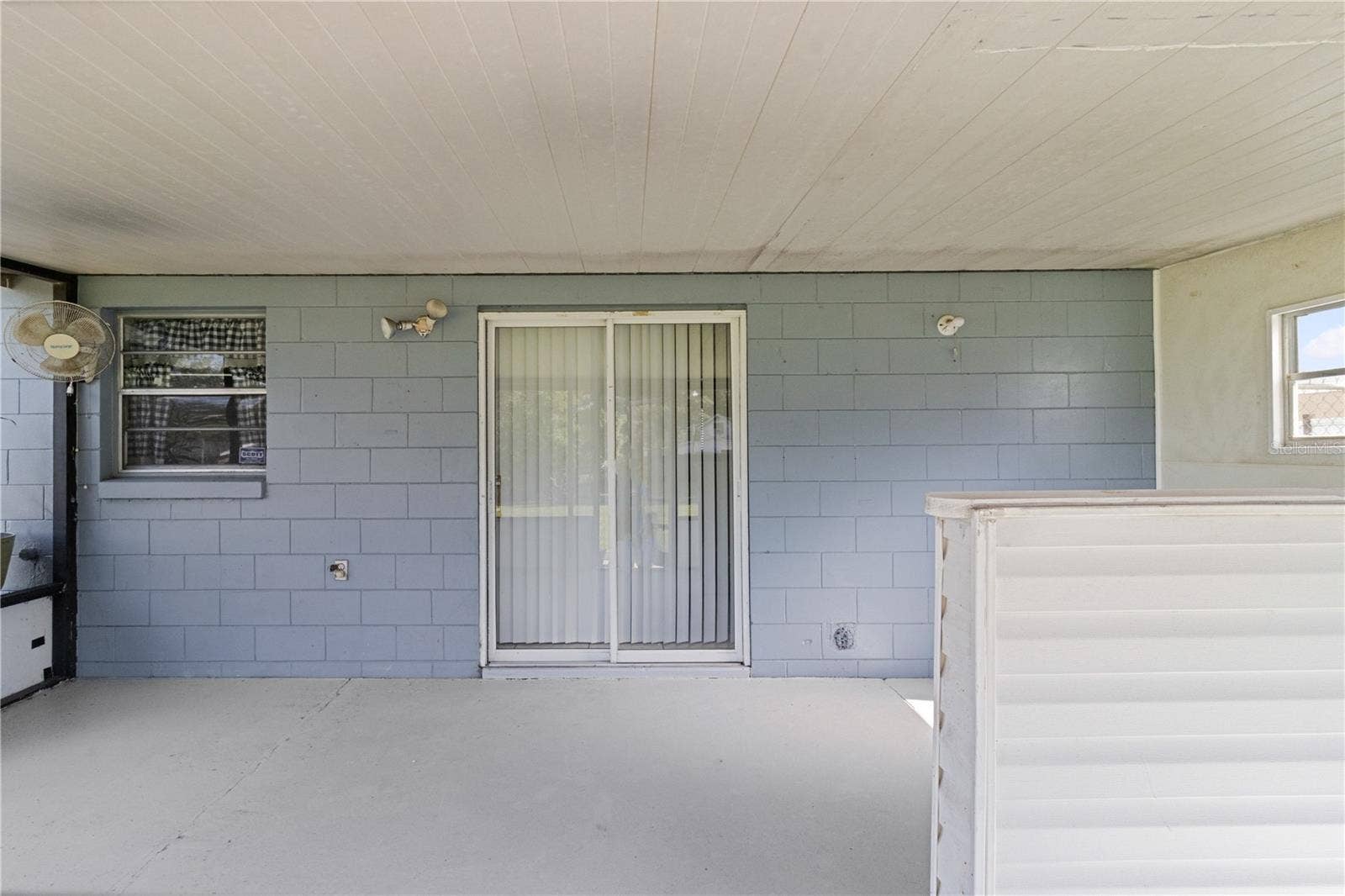 288 CHERRY LAUREL LANE, Winter Haven, FL 33880 Back Porch
