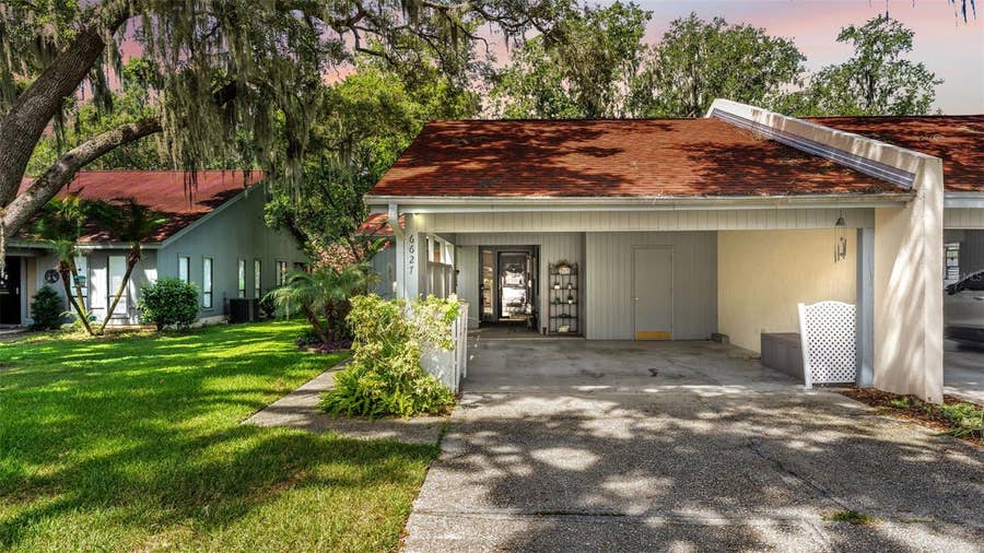 Property photo for 6627 SWEETBRIAR LANE, Lakeland, FL