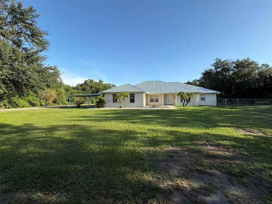 Property photo for 1978 WOOTEN ROAD, Dover, FL