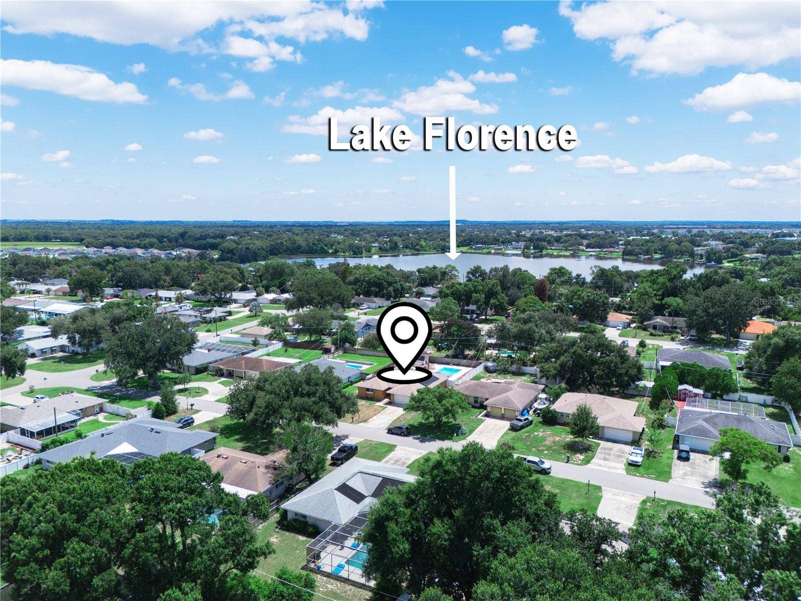 437 BROWARD TERRACE, Winter Haven, FL 33884 In the middle beautiful of "Lake Country"...bring your boat! NO HOA!