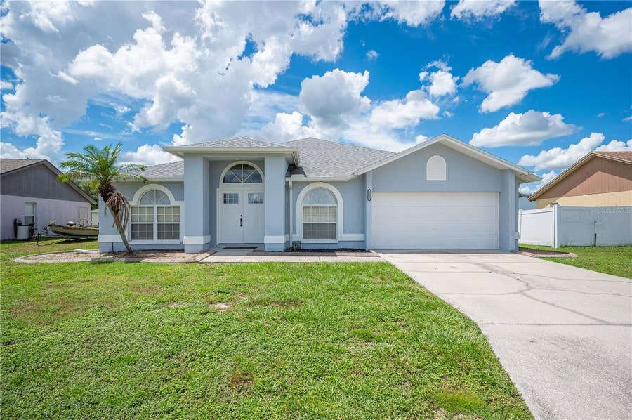 Property photo for 3326 MERLOT DRIVE, Lakeland, FL