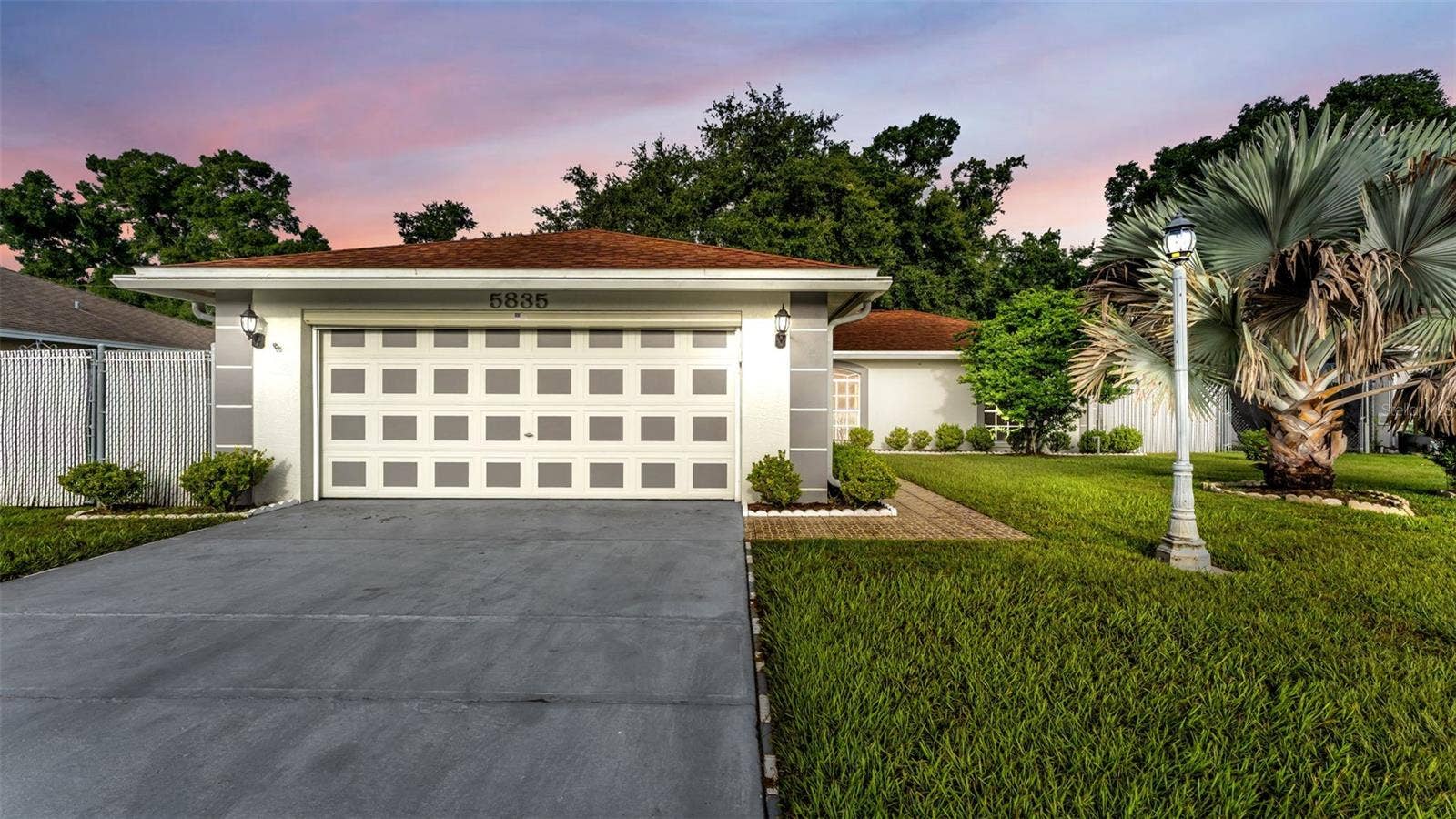 5835 DAUGHTERY DOWNS LOOP, Lakeland, FL 33809 5835 DAUGHTERY DOWNS LOOP, Lakeland, FL 33809