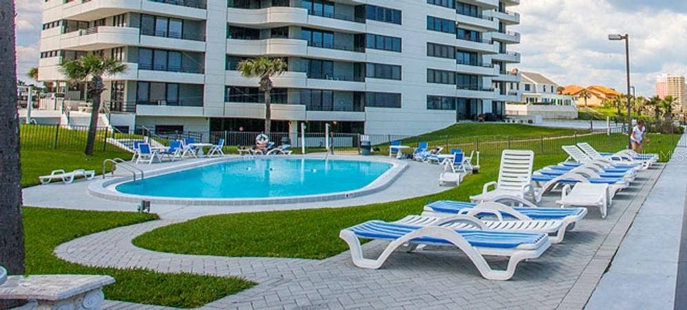 1420 N ATLANTIC AVENUE, #1102, Daytona Beach, FL 32118 Pool