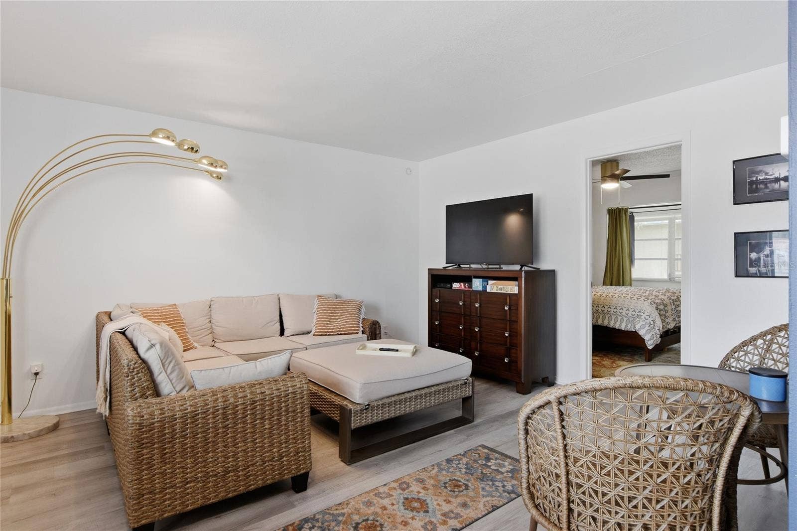 1100 MARTINIQUE DRIVE, #203, Winter Haven, FL 33884 1100 MARTINIQUE DRIVE, #203, Winter Haven, FL 33884