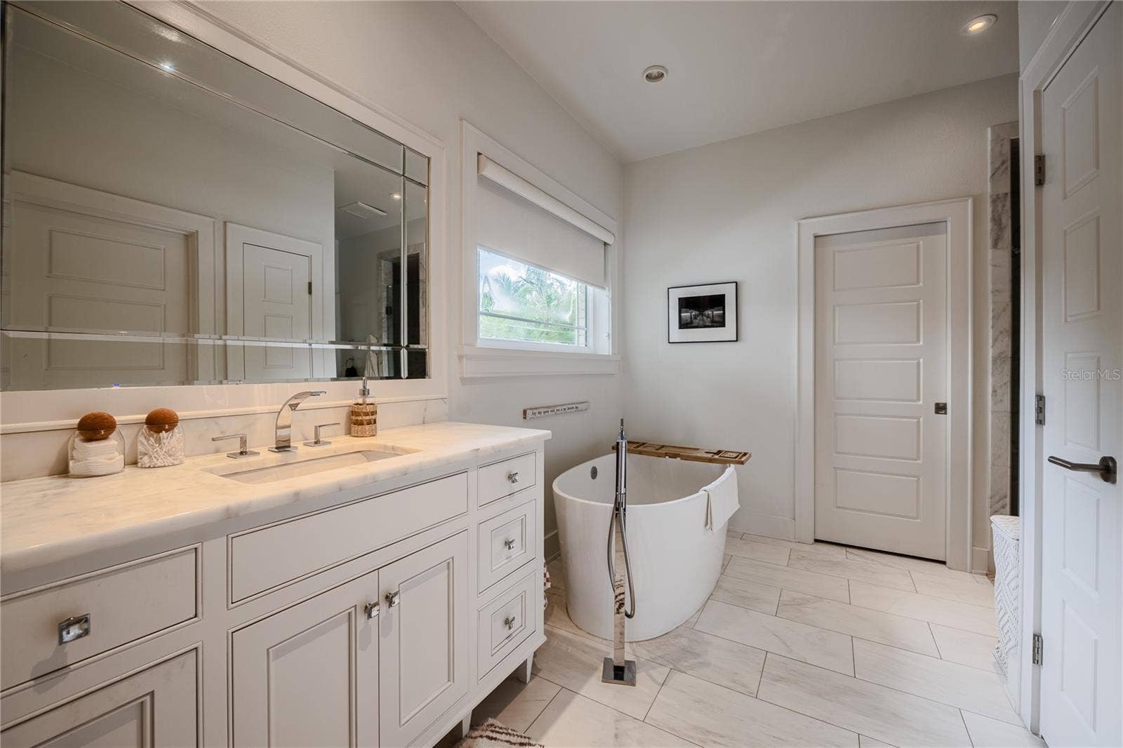 995 LAKE HOLLINGSWORTH DRIVE, Lakeland, FL 33803 Primary Bathroom
