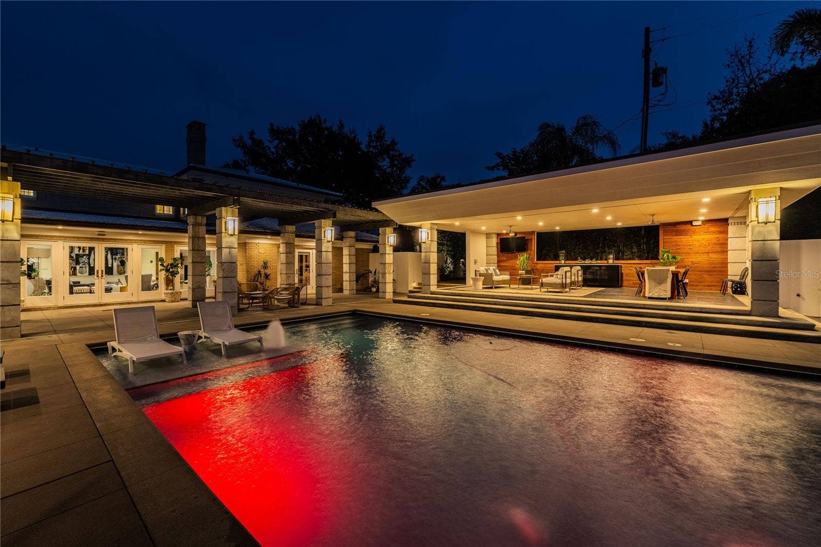 995 LAKE HOLLINGSWORTH DRIVE, Lakeland, FL 33803 Pool