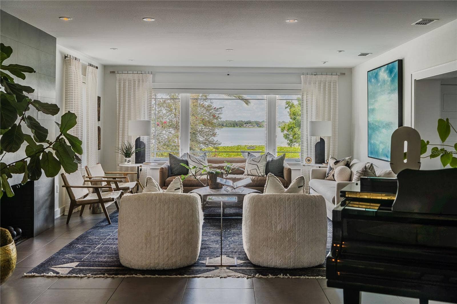 995 LAKE HOLLINGSWORTH DRIVE, Lakeland, FL 33803 Formal Living Room