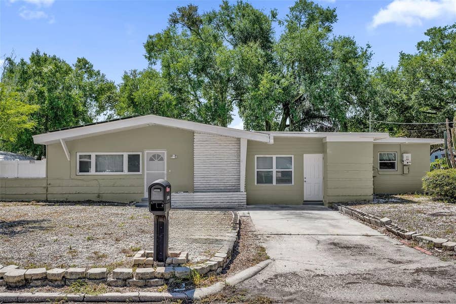 Property photo for 2336 AVENUE E NW, Winter Haven, FL