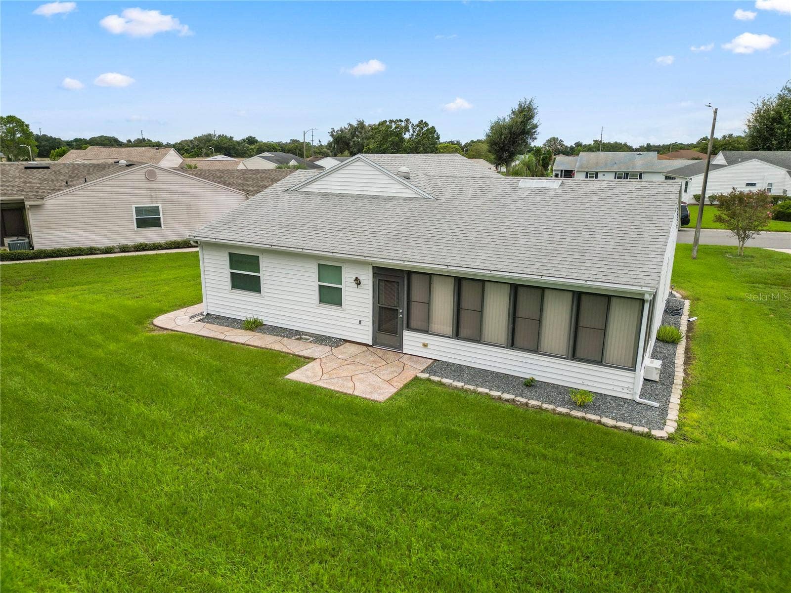 1120 PARAKEET TRAIL, Lakeland, FL 33809