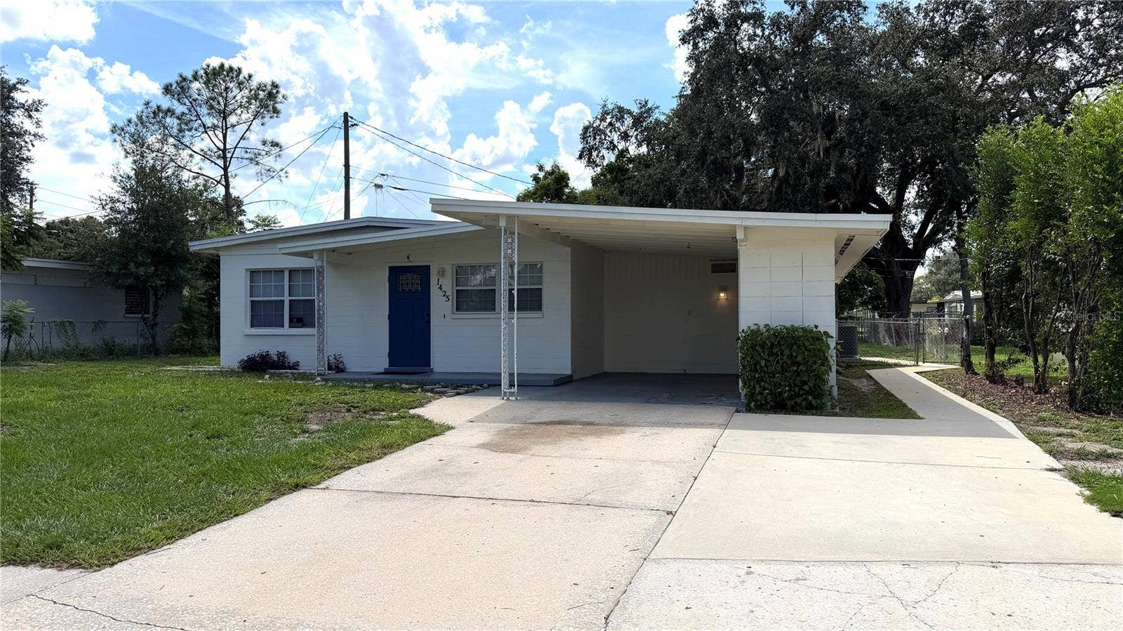 1425 HESTER DRIVE, Lakeland, FL 33801 1425 HESTER DRIVE, Lakeland, FL 33801